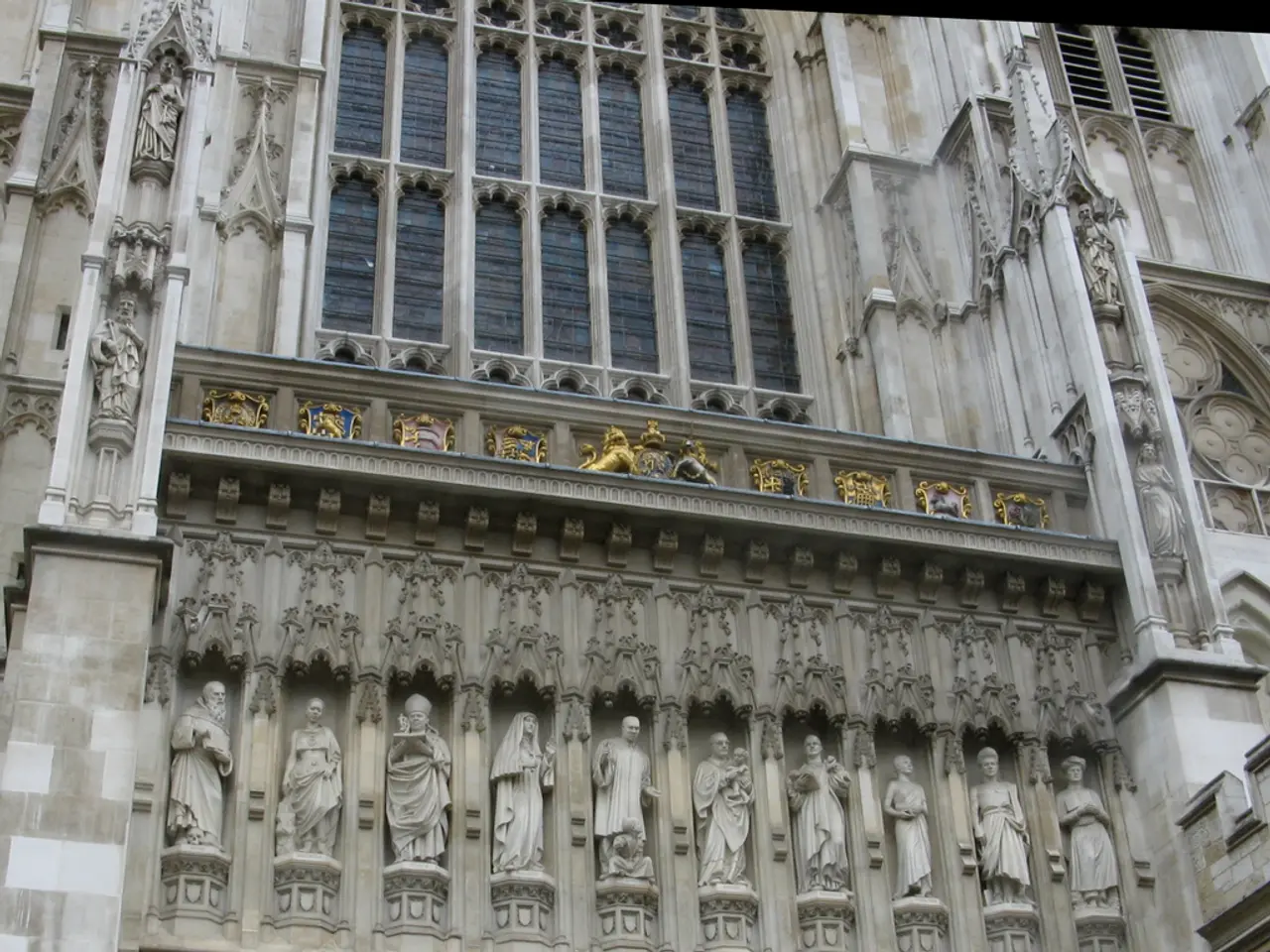 "Expanded Educational Options: Spandau unveils its 32nd primary school, adding 432 more learning...