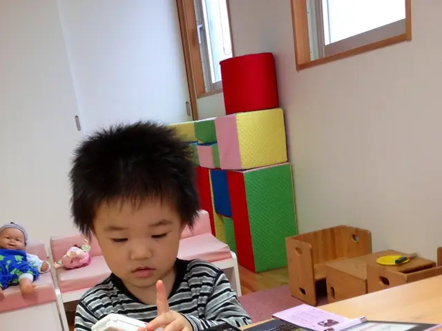 Schools Struggling with Phone Usage: Should Phones Be Banned?