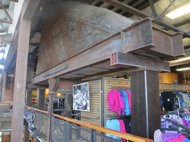 Canada and Mexico's methods regarding U.S. tariffs differ significantly, according to Anand.