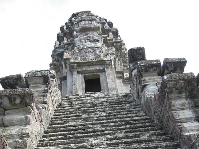 Transformed Educational Television through Snapchat's AR-driven Seven Wonders Series