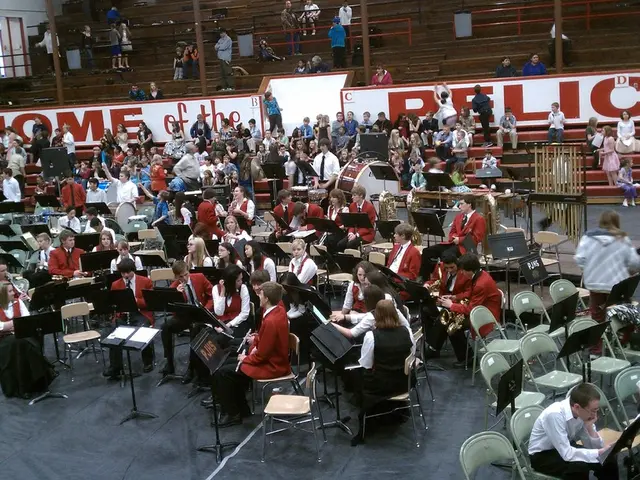 Bremen's left-bank high school commemorates its anniversary celebration