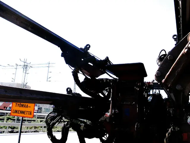 Power grid operators prohibit partial usage of self-generated electricity from private sources,...