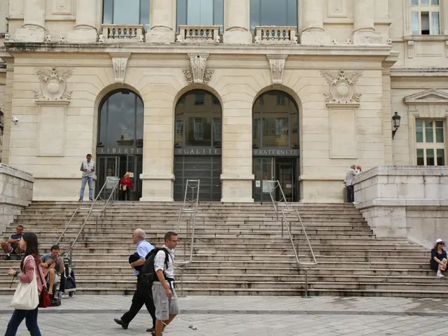 LEED Green Associate Acoustic Performance Credit: Focusing on Noise Control for Green Building...